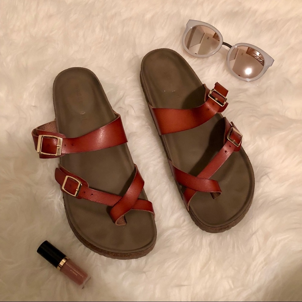 Women’s Madden Girl Cognac Sandals - size 9